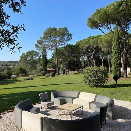 La Villa Le Cannet-des-Maures