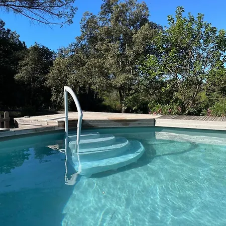 La Villa *